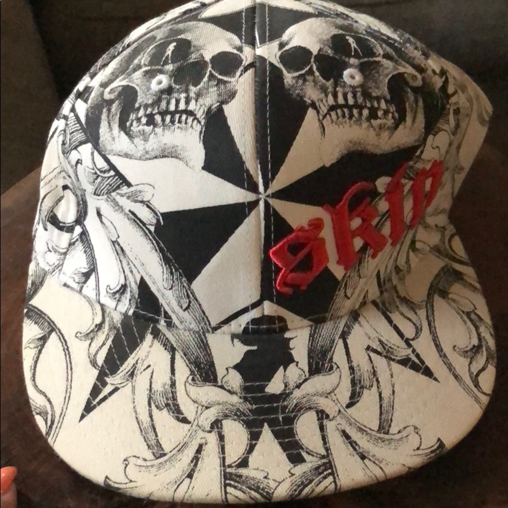 Skin skulls hat